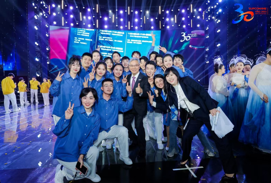 c7娱乐在线游戏30周年活动